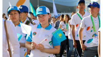 Фотография к новости: Волонтерлікпен айналысатын студенттердің шәкіртақысына 30% қосылады