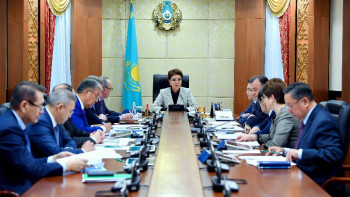 Фотография к новости: Сенатта су қауіпсіздігі мәселелері талқыланады