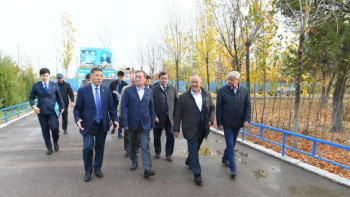 Фотография к новости: Ауыл шаруашылығы министрі мақташылармен кездесті