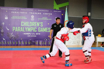 Фотография к новости: Қазақстанда тұңғыш рет мүмкіндігі шектеулі балалар арасында жарыс өтті