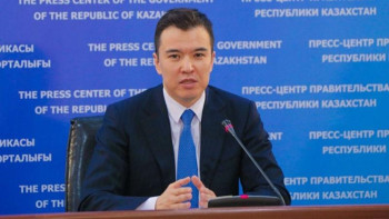 Фотография к новости: 2025 жылы экономиканың үштен бірі шағын және орта бизнеске тиесілі болады – Дәленов