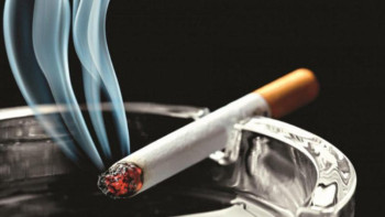 Фотография к новости: Темекі түтіні балалардың көз жанарына әсер етеді