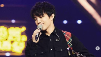 Фотография к новости: Димаш Құдайбергеннің жаңа видеосы 12 сағатта 120 млн қаралым жинады