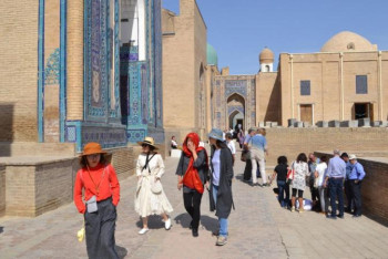 Фотография к новости: Өзбекстанда шетел азаматтарын тіркеу заңы жеңілдетілді