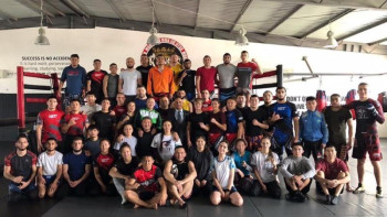 Фотография к новости: Қазақстан құрамасы аралас жекпе-жектен әлем чемпионатына аттанды