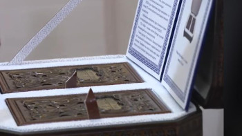 Фотография к новости: Путин Тоқаевқа алтынмен апталған шахмат тарту етті