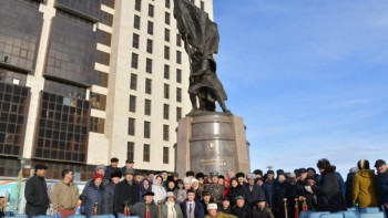 Фотография к новости: Рақымжан Қошқарбаевтың 95 жылдығына арналған кеш өтті 