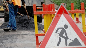 Фотография к новости: Жол жөндеу үшін Қытайдан 2,6 млрд доллар қарыз алдық – "ҚазАвтоЖол"