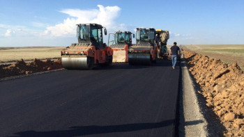 Фотография к новости: Биыл 850 шақырымды автожол қайта жөндеуден өтті