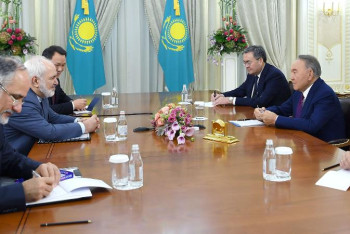 Фотография к новости: Назарбаев Иранның сыртқы істер министрімен кездесті