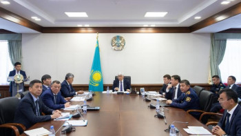 Фотография к новости: Тұрғын үй құрылысын кешіктірген мердігерді жазалау керек – Баталов