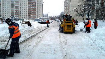 Фотография к новости: Қала әкімдігі ауланы қардан кім тазарту керектігін айтты﻿