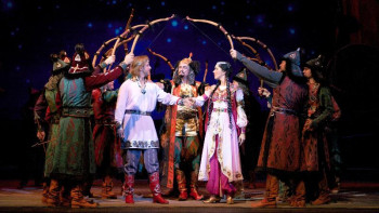 Фотография к новости: ﻿Сібір театры елордада алғаш рет өнер көрсетеді