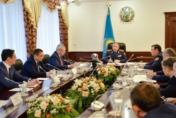 Фотография к новости: Жол қозғалысын ұйымдастырудың бірыңғай орталығын құру қажет – Тұрғымбаев