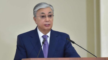 Фотография к новости: Тоқаев: Бурабай және Щучье көлдерін батпақтан тазарту мәселесі өте өзекті