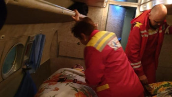 Фотография к новости: Жол апатынан зардап шеккен әйел санавиациямен елордаға жеткізілді