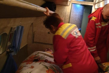 Фотография к новости: Жол апатынан зардап шеккен әйел санавиациямен елордаға жеткізілді