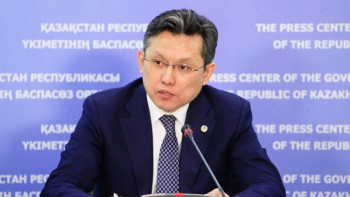 Фотография к новости: Бақыт Сұлтанов ұлттық валюта күнімен құттықтады