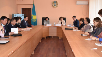 Фотография к новости: Сенатор Ақмола облысындағы сот жұмыстарымен танысты