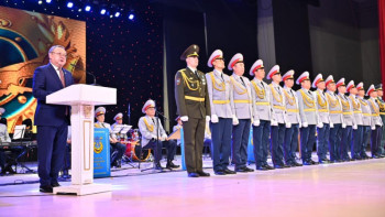 Фотография к новости: Ақтөбеде "Қазіргі заман қаһарманы" акциясы өтті