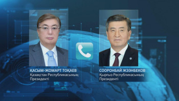 Фотография к новости: Тоқаев Сооронбай Жээнбековпен телефон арқылы сөйлесті