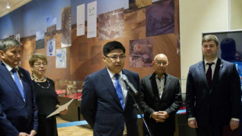 Фотография к новости: Санкт-Петербургте "Қазақстанның алтын мұрасы" көрмесінің ашылуы өтті