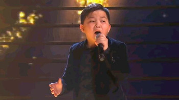 Фотография к новости: Ержан Максим Польшада 10-нөмірмен өнер көрсетеді