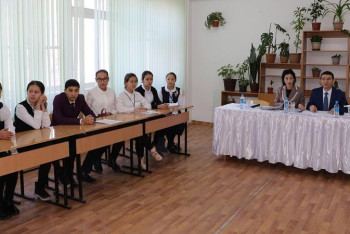 Фотография к новости: Оқушылардың қатысуымен "Алтын Орда-750 жыл" ғылыми конференциясы өтті