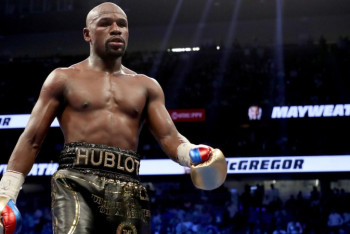 Фотография к новости: Флойд Мейуэзер боксқа қайта оралмақ