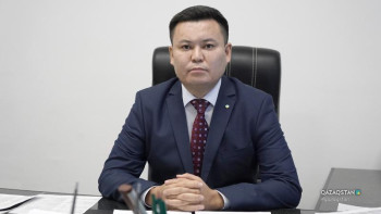 Фотография к новости: Танымал журналист Ернұр Бурахан жаңа қызметке тағайындалды