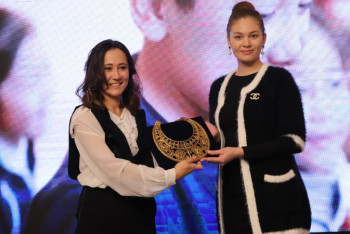 Фотография к новости: Томиристің алқасы аукционға қойылады