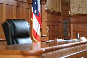 Фотография к новости: Трамптың үйіне кірген қытайлық қыз сотталды