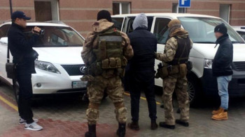 Фотография к новости: ҰҚК Қытайдың екі азаматын ұстады 