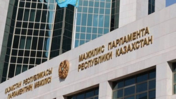 Фотография к новости: Парламент жаңа үшжылдық бюджетті қабылдады