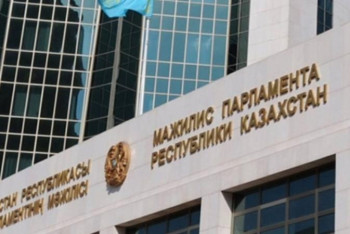 Фотография к новости: Парламент жаңа үшжылдық бюджетті қабылдады