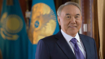 Фотография к новости: Алматыда "Елін сүйген Елбасы" диалог-әңгімесі өтіп жатыр