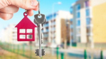 Фотография к новости: Елордада көпбалалы отбасыға берілетін жалдамалы пәтерлерге құжат қабылдау басталды  