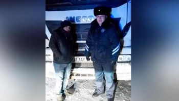 Фотография к новости: Ақмола облысында жолда қалғандар құтқарылды