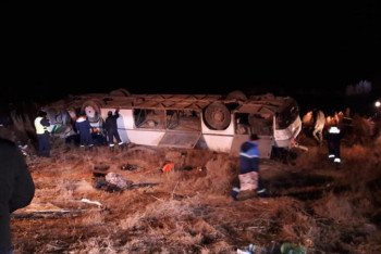 Фотография к новости: ﻿Тоқаев Қызылорда облысында жол апатынан қаза тапқандардың туыстарына көңіл айтты