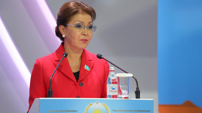 Дариға Назарбаева жергілікті Мәслихат депутаттарына құлақ асу керектігін айтты