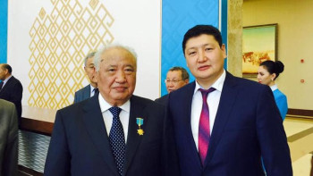 Фотография к новости: Берік Уәли: Әбіш ағаның рухы қазақ халқымен мәңгі бірге жасай береді