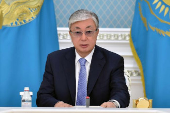 Фотография к новости: Тоқаев үкіметтің атаулы әлеуметтік көмекке қатысты есебін тыңдады