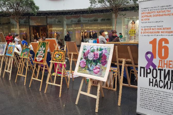 Фотография к новости: Нұр-Сұлтанда "Зорлық-зомбылыққа қарсы 16 күн" акциясы өтті