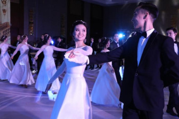 Фотография к новости: Қысқы қайырымдылық балында﻿ 380 млн теңгеден астам қаржы жиналды