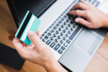 Фотография к новости: ﻿Науқас баланың еміне жиналған ақшаны жымқырған алаяқ ұсталды