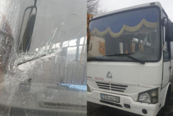 Фотография к новости: Автобусқа балтамен шабуыл жасаған ер адам ұсталды