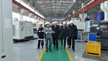 Фотография к новости: Сенаторлар Қарағанды облысында көшпелі отырыс өткізді