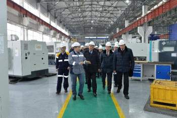 Фотография к новости: Сенаторлар Қарағанды облысында көшпелі отырыс өткізді