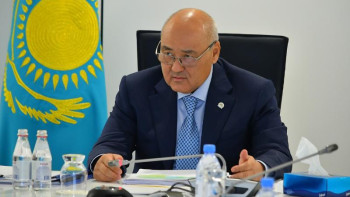 Фотография к новости: АӘК көрсетуде олқылыққа жол берген шенеуніктерге шара қолданылмақ﻿