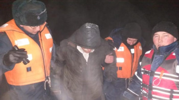 Фотография к новости: Самарқанд су қоймасында тұманда адасқан екі балықшы табылды